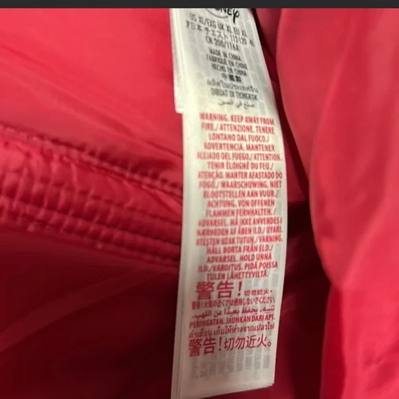 Toy story disney pizza planet puffer jacket xl - Picture 10 of 16